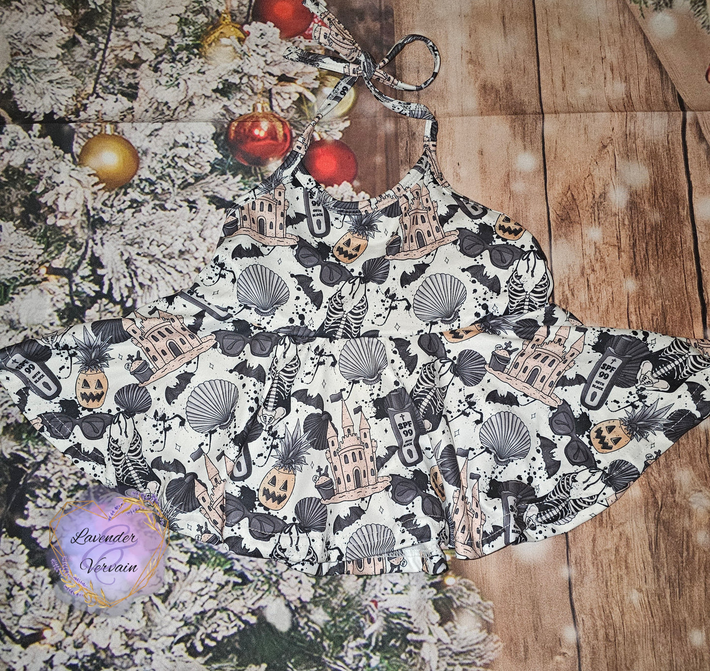 Spooky beach peplum